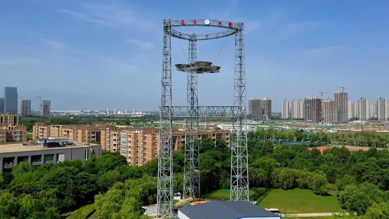 Trung Quốc định xây trạm không gian chế ngự bão